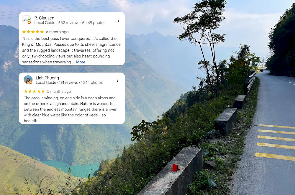 Ma Pi Leng Skywalk is a favorite among travelers for its stunning scenery